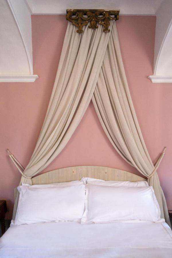 Pampucet Bed & Breakfast Colcavagno Room photo
